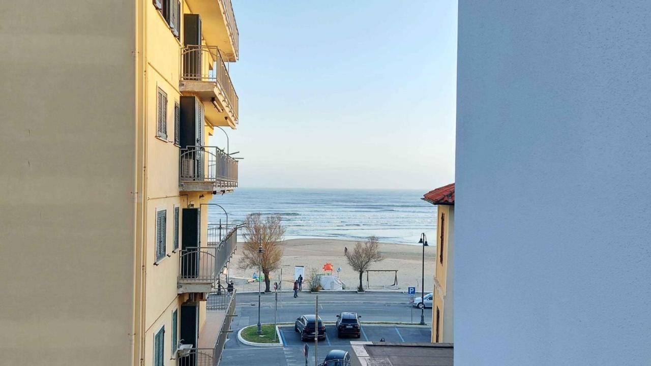 Sweet Home & Wellness Affittacamere Nettuno Exterior foto