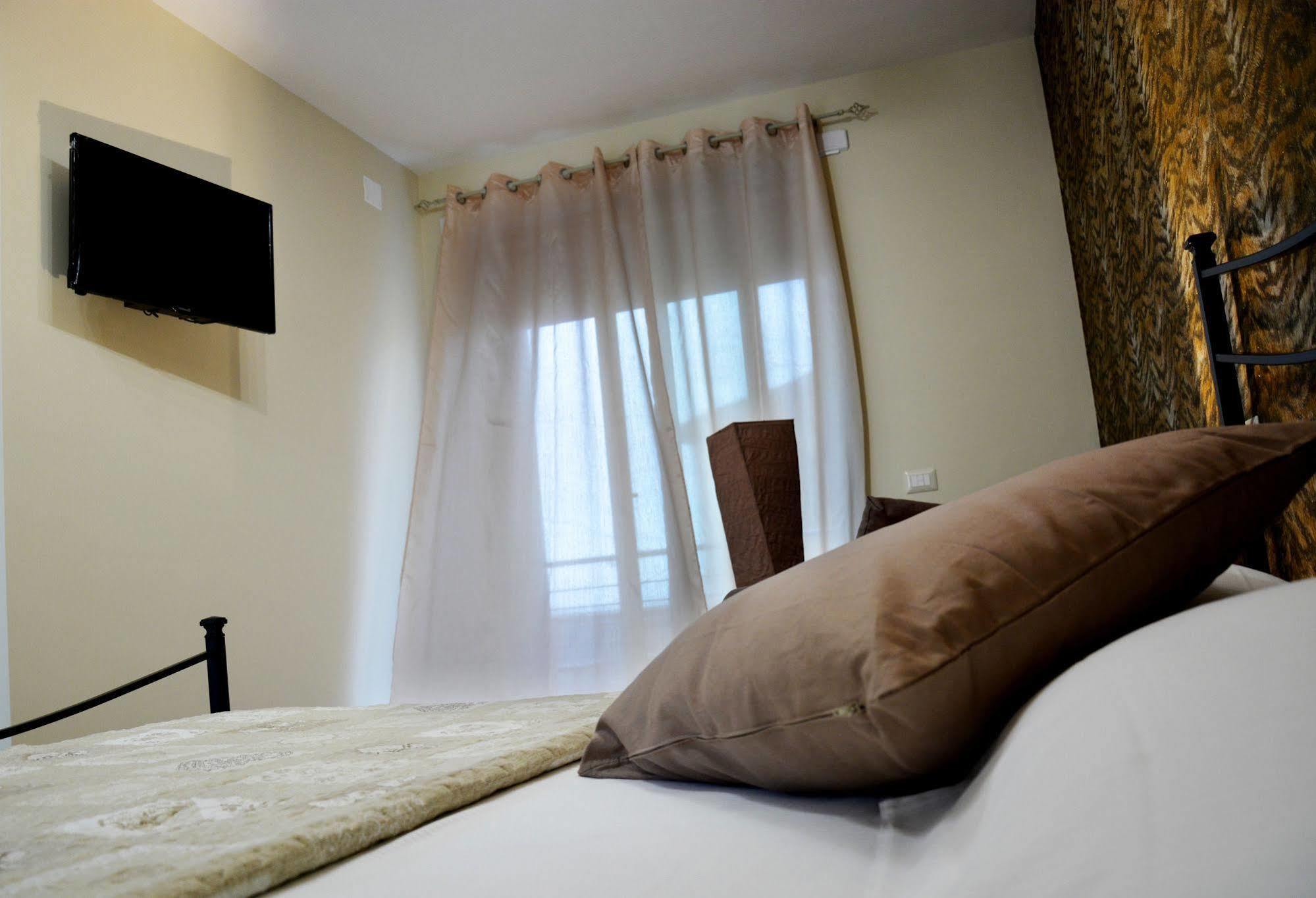 Sweet Home & Wellness Affittacamere Nettuno Exterior foto